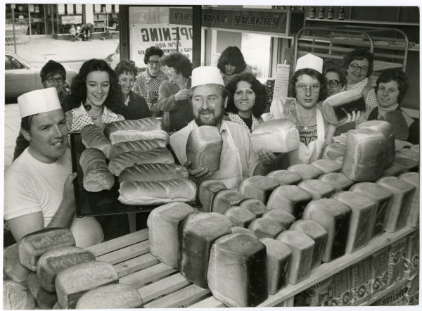 image FGCHM 588.119 bakery